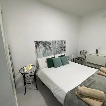 Apartamento Corrales De Monroy 13- A Escasos 500 M De La Plaza Mayor