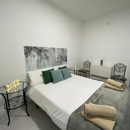 Apartamento Corrales De Monroy 13- A Escasos 500 M De La Plaza Mayor *